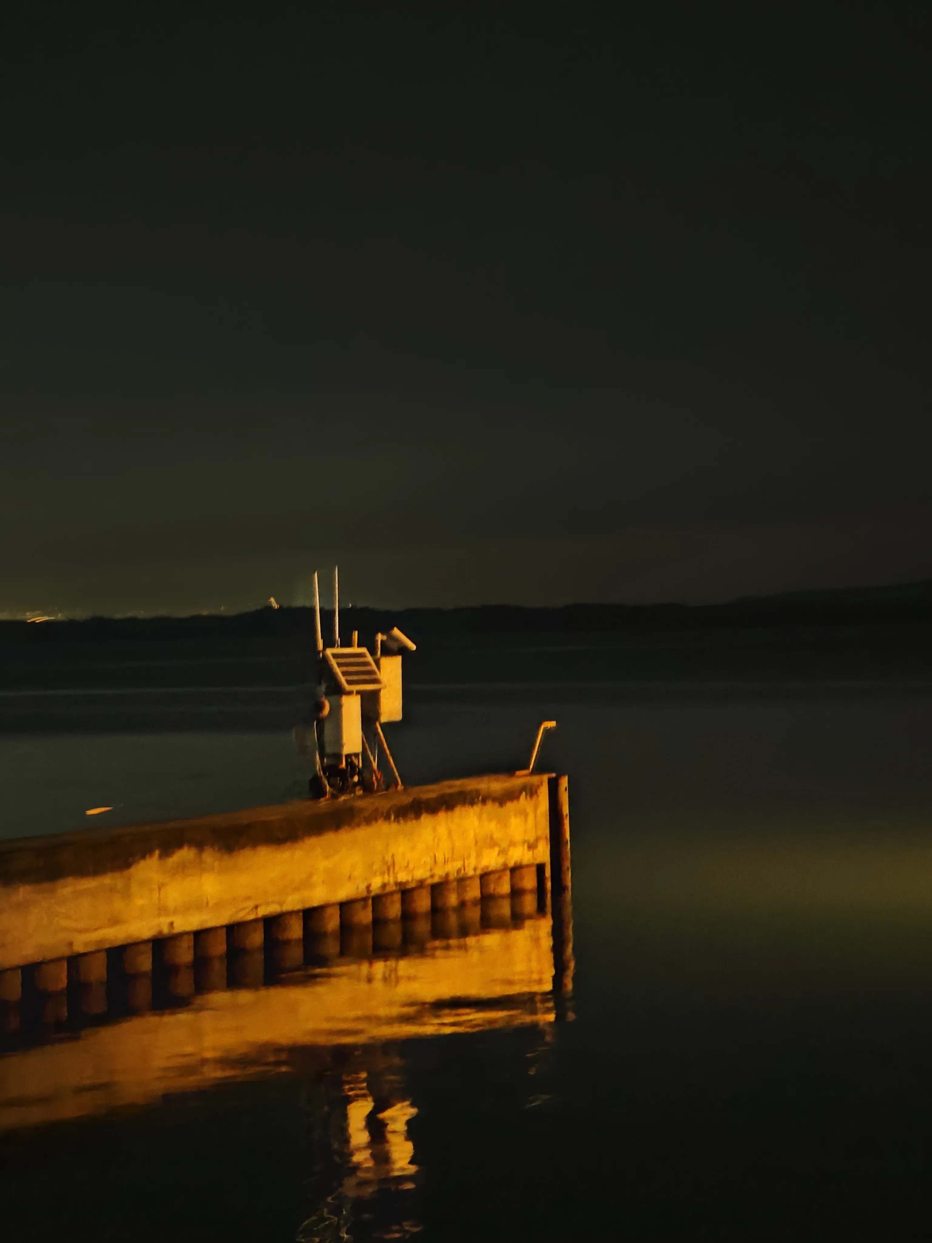 从莱福士码头到莱福士码头